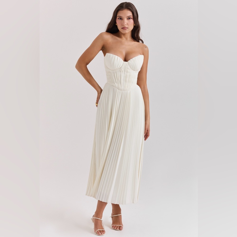 Amorata Ivory Pleated Maxi Dress